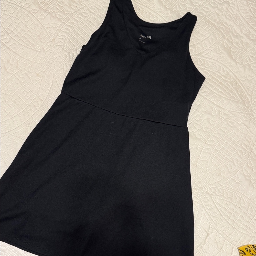 GAP Black Sports Bra